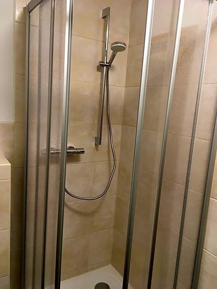 Hotel-Pension zum Paradies