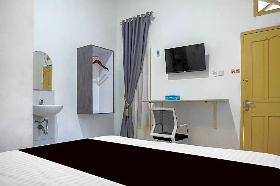 Hotel O near Mesjid Raya Sumatera Barat formerly Sachila Residence