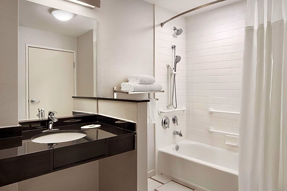 Fairfield Inn & Suites by Marriott El Paso Airport