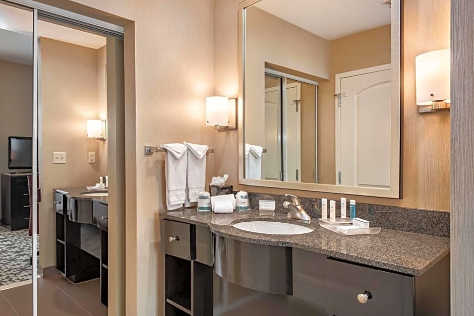 Homewood Suites By Hilton Oxnard/Camarillo