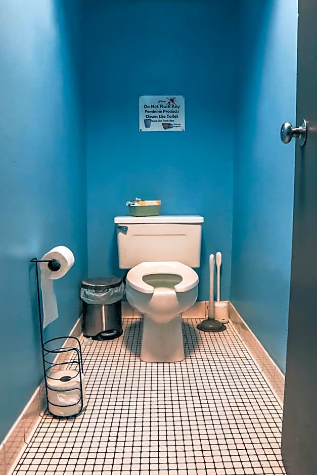 Treasure State Hostel