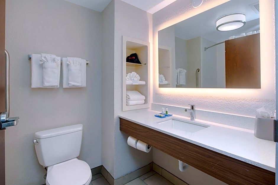 Holiday Inn Express Hotel & Suites Orlando - Apopka By IHG