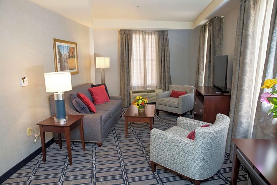 Hampton Inn By Hilton & Suites Providence