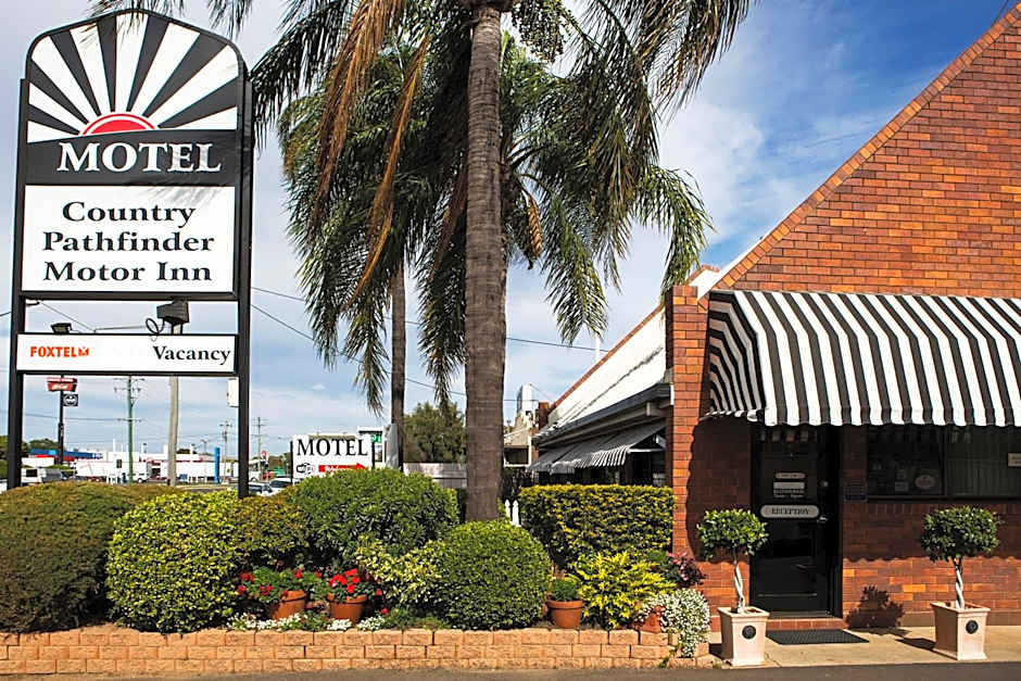 Country Pathfinder Motor Inn