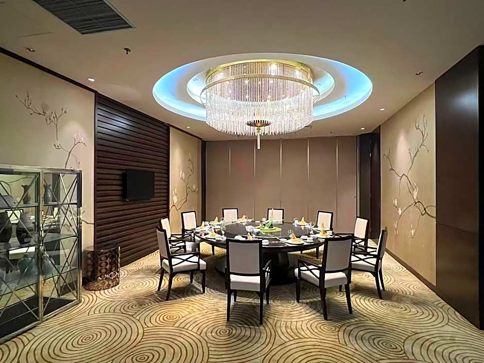 Holiday Inn Panjin Aqua City By IHG