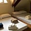 Elliannah Pines Hotel