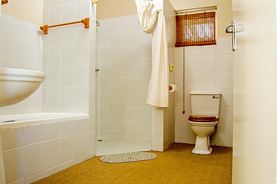 Dunroamin Bed and Breakfast