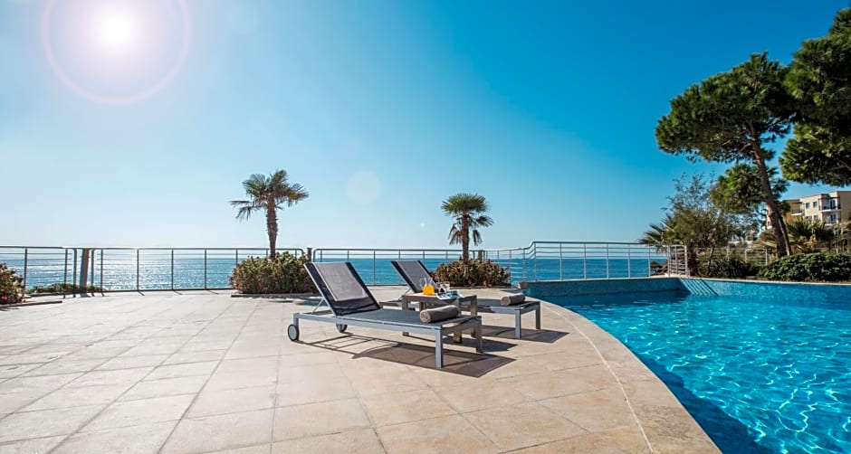 Aria Claros Beach & Spa Resort – All Inclusive 24H