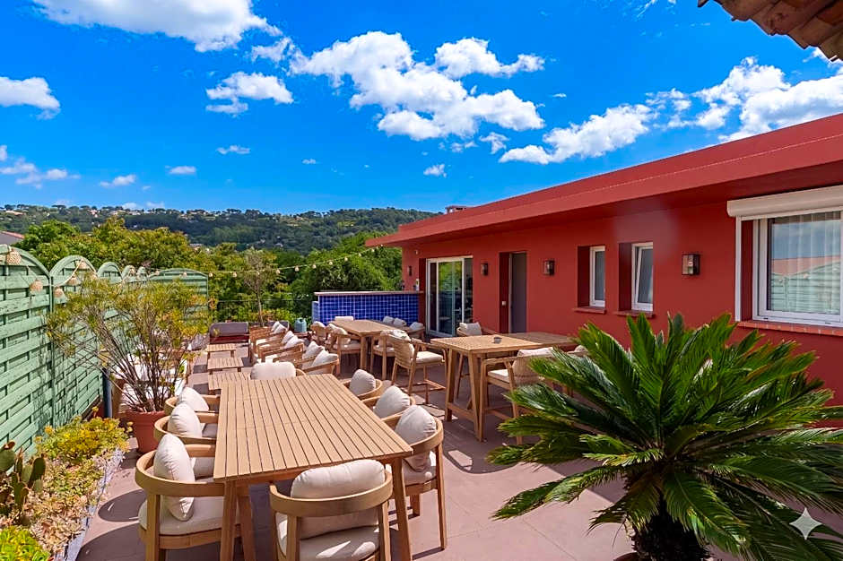 Hôtel CASABELLA Cannes Mouans Sartoux