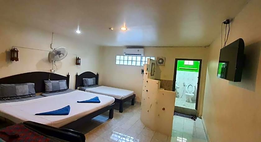 Sea World Guesthouse