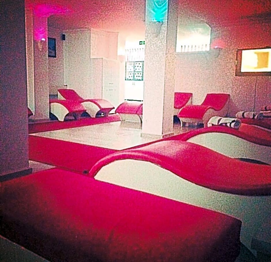 Lara Hadrianus Hotel