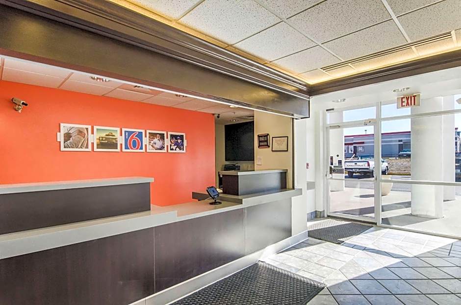 Motel 6-Wheatland, WY