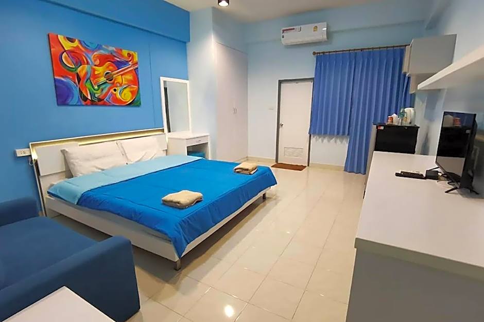 UJ Apartment