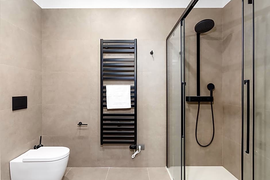 Q71 TIMELESS SUITES