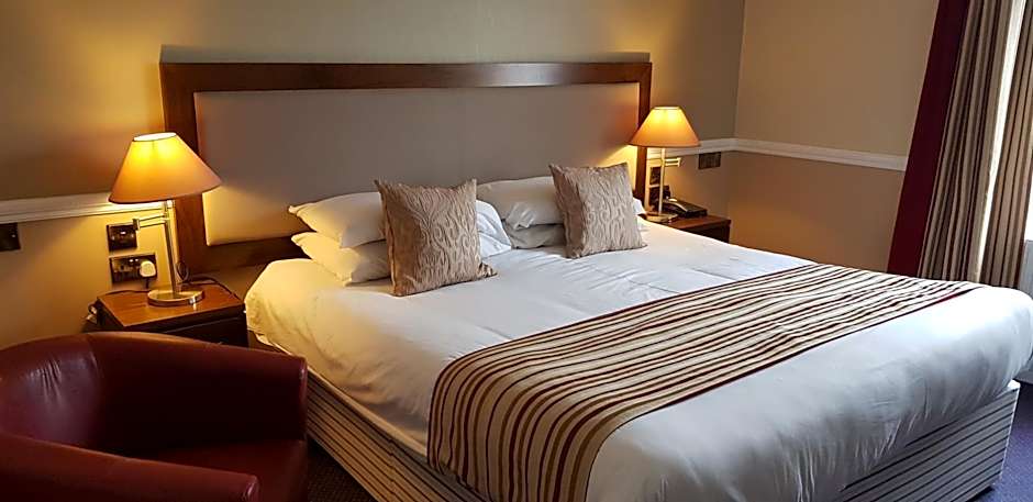 Cahir House Hotel