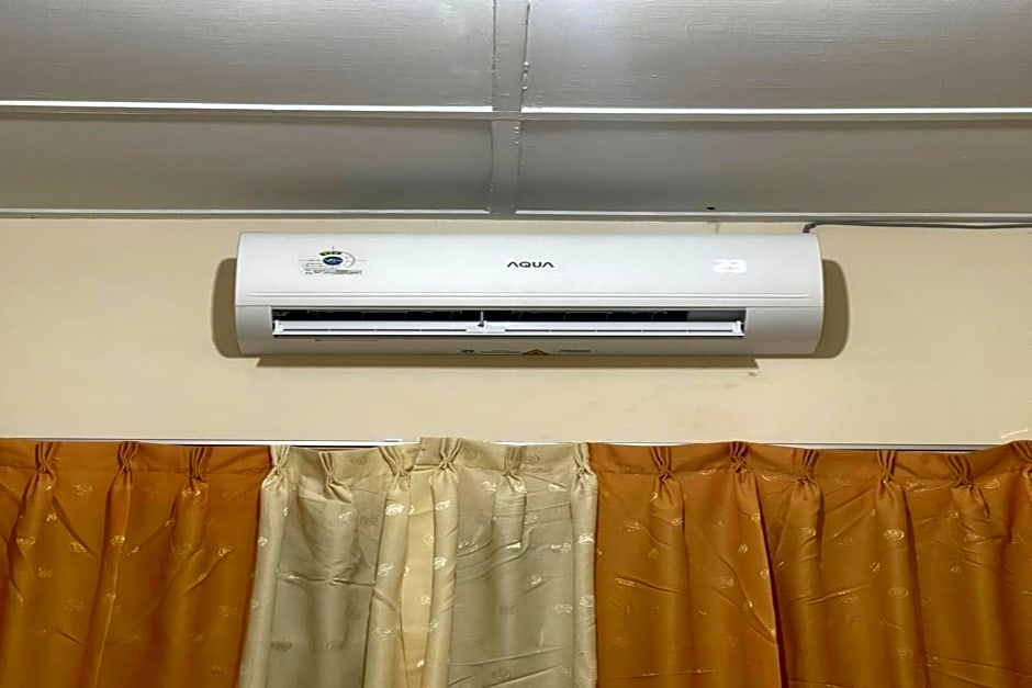 OYO 92463 Deli Hotel Medan