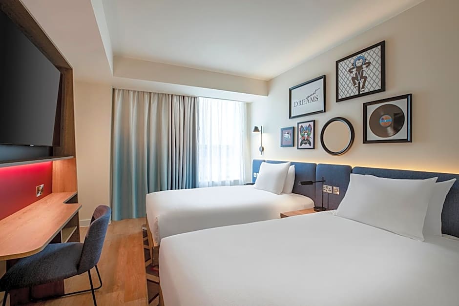 Hampton by Hilton Bath City