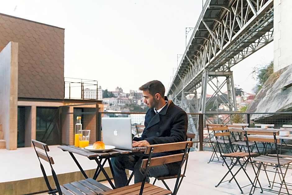 Oh Porto Apartments