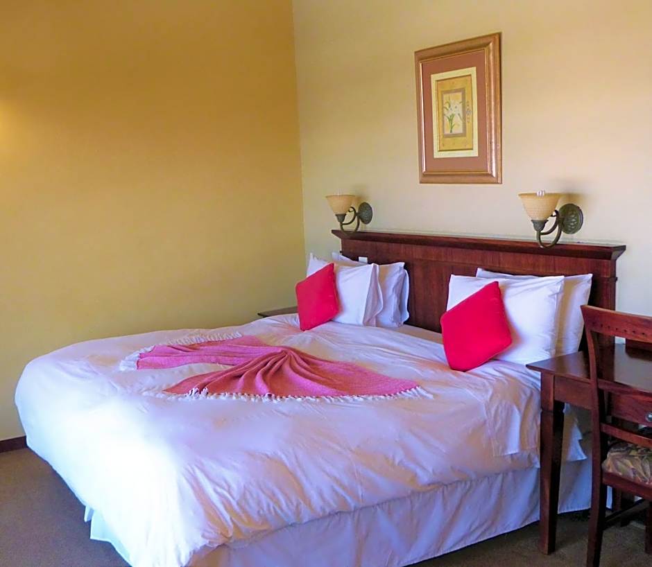 Sandford Park Country Hotel