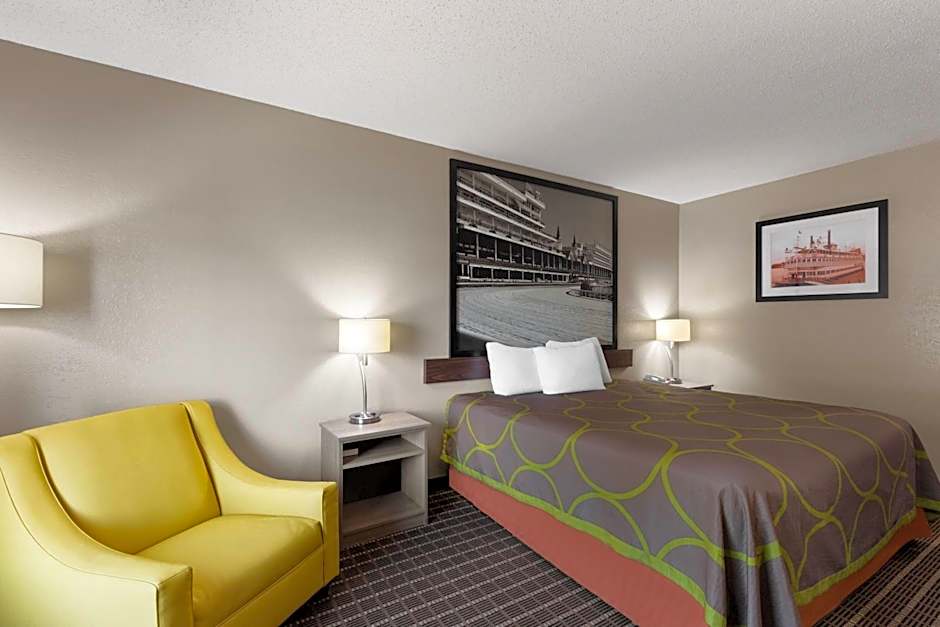 Super 8 by Wyndham Shepherdsville