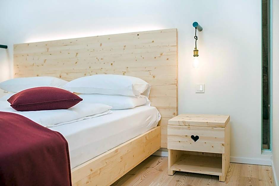 Zum Hirschen Boutique Hotel Val di Non
