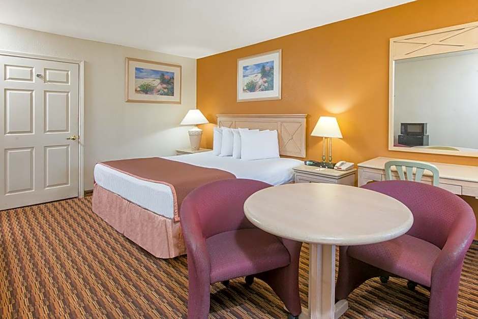 Howard Johnson Inn Salina