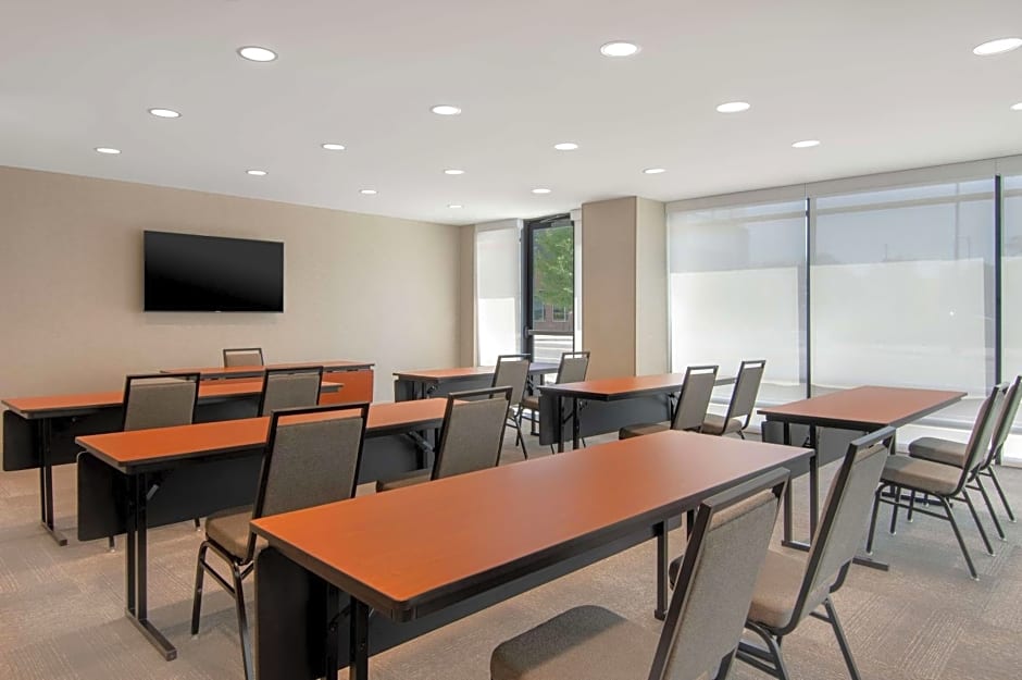 Home2 Suites by Hilton Jacksonville Downtown