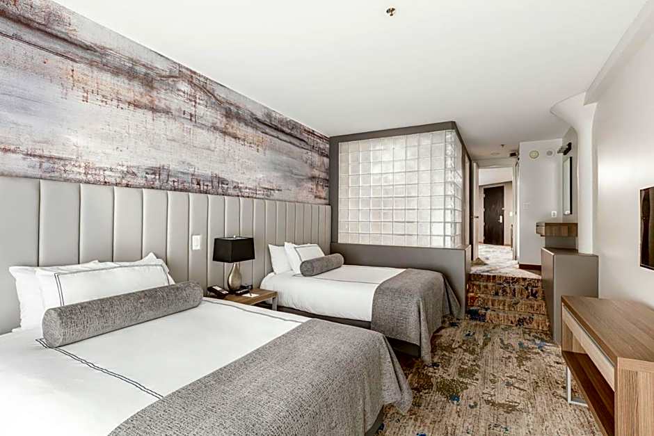 Atheneum Suite Hotel