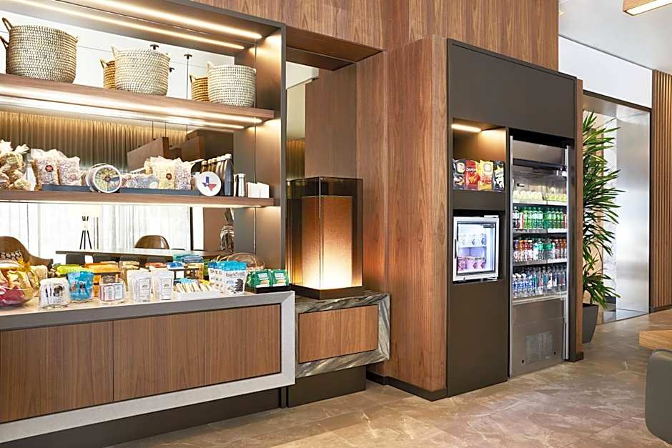 AC Hotel by Marriott Houston Downtown