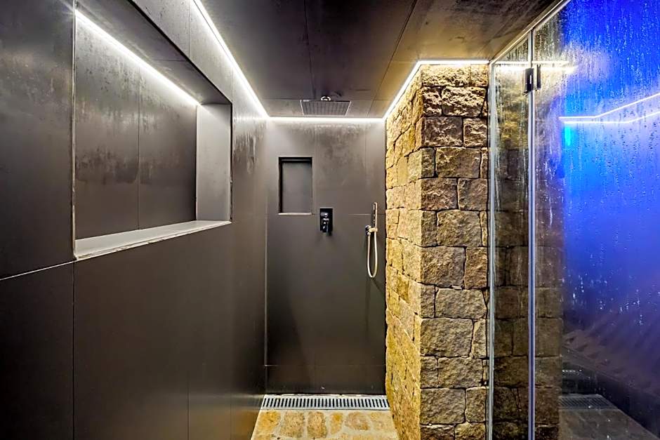 Costa Paradiso Resort