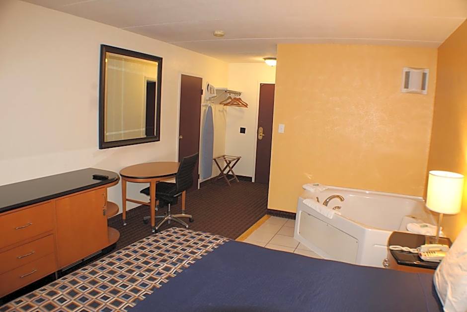 Americas Best Value Inn Geneva