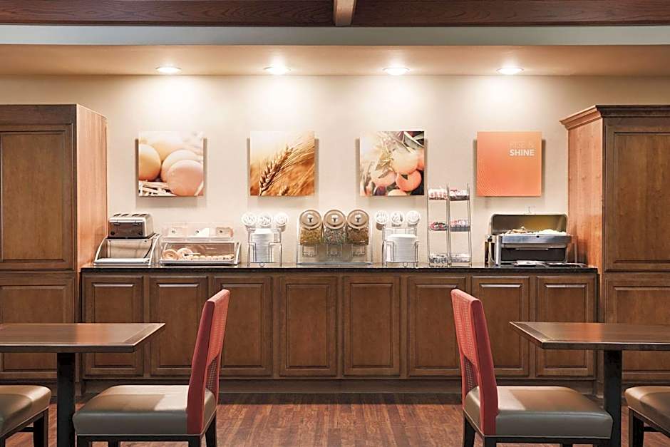 Comfort Suites Milwaukee Airport