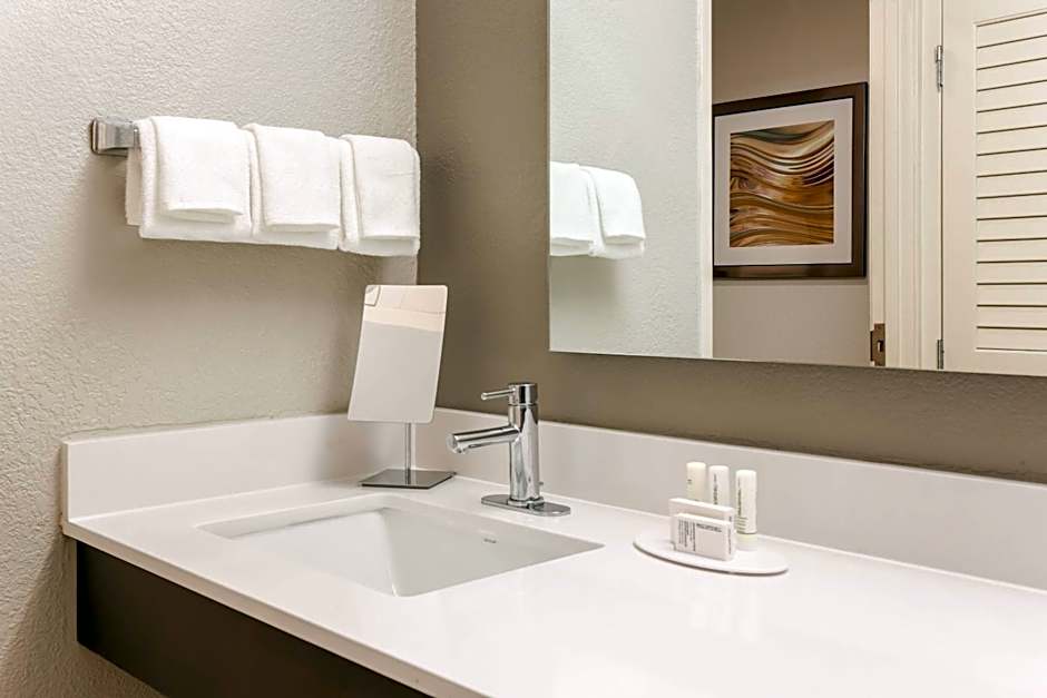 Courtyard by Marriott Monroe Airport