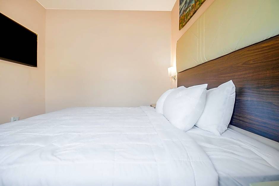 OYO Hotel Adairsville Calhoun South I-75
