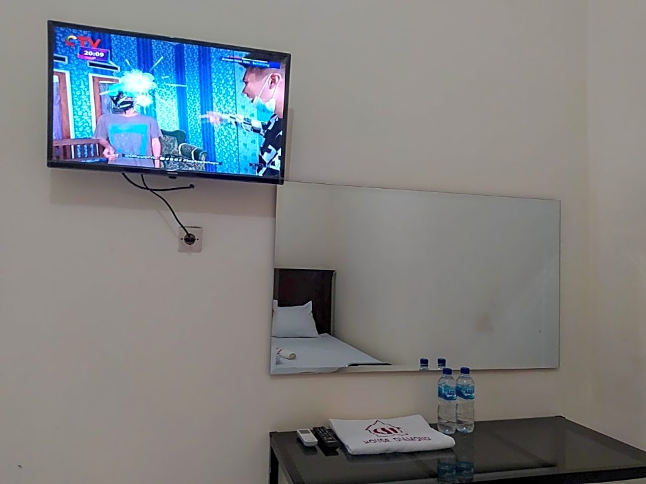 RedDoorz Syariah near Exit Tol Pemalang