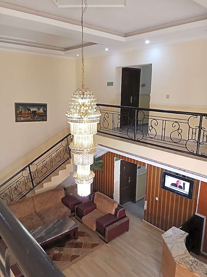 Dreamland Suites