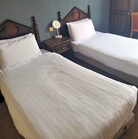 Standard 2 Beds