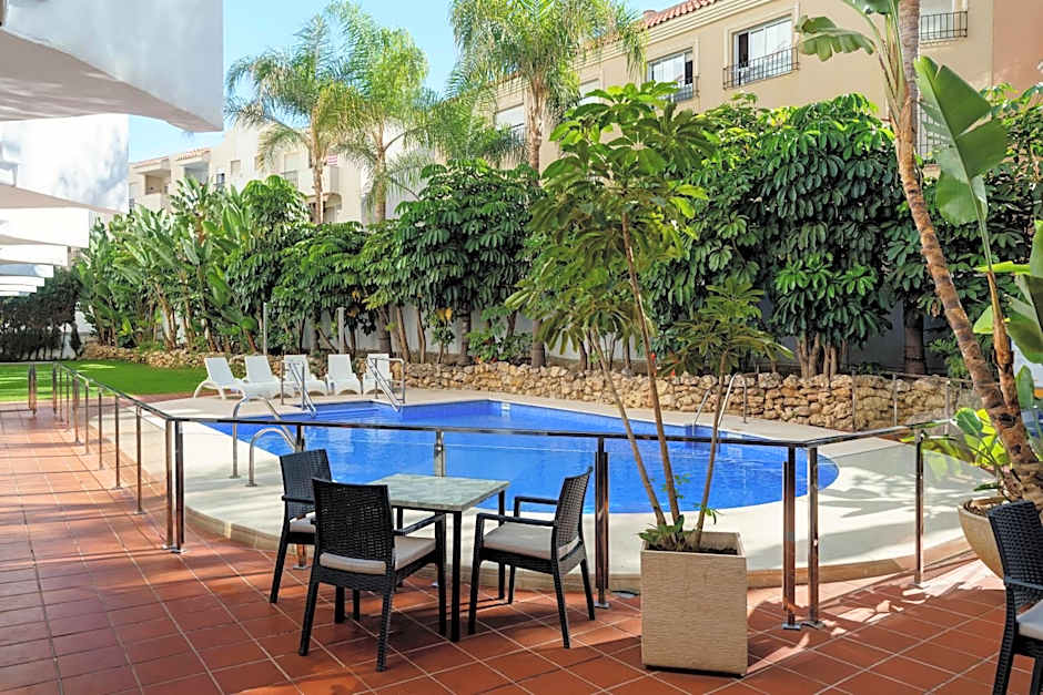 Aluasun Lago Rojo - Adults recommended