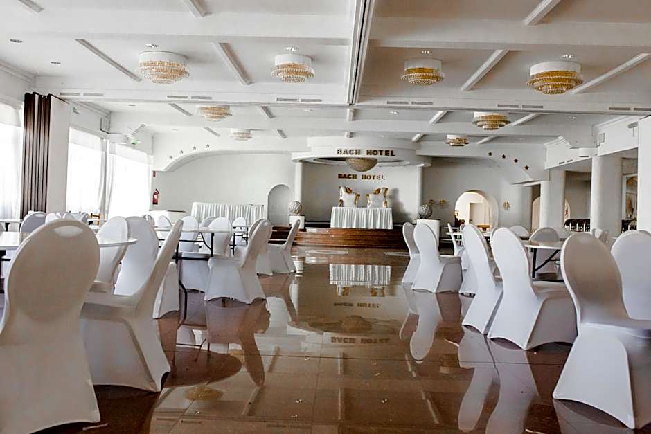 Bach Hotel