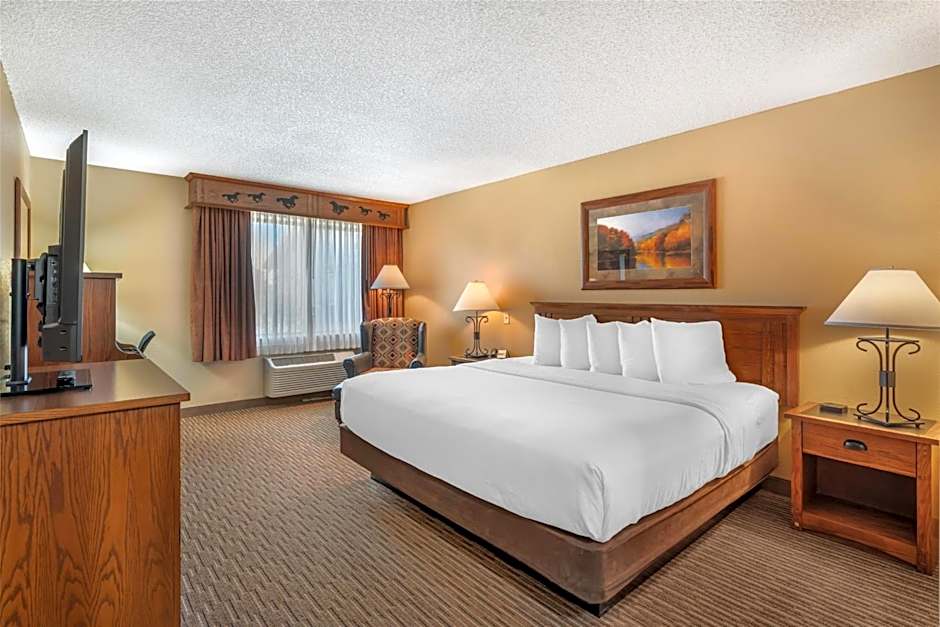 Best Western Plus Kelly Inn & Suites