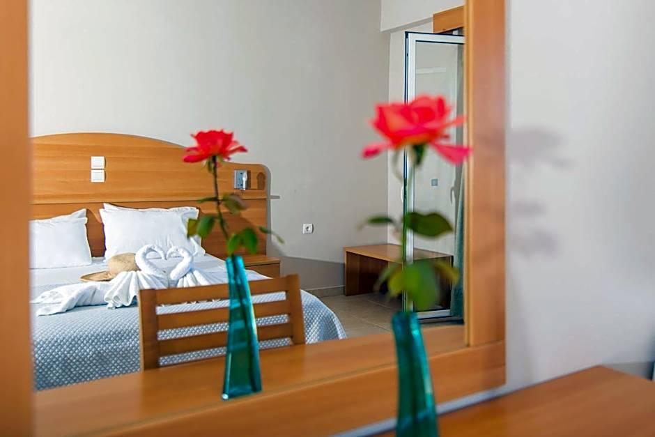 Belussi Beach Hotel & Suites