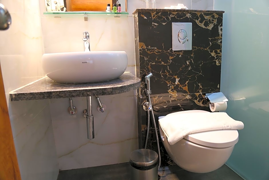 Gardeenia Comfortes Suites