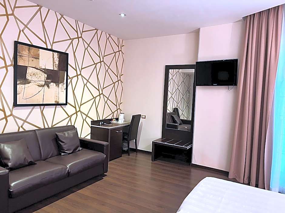 Catone District Hotel