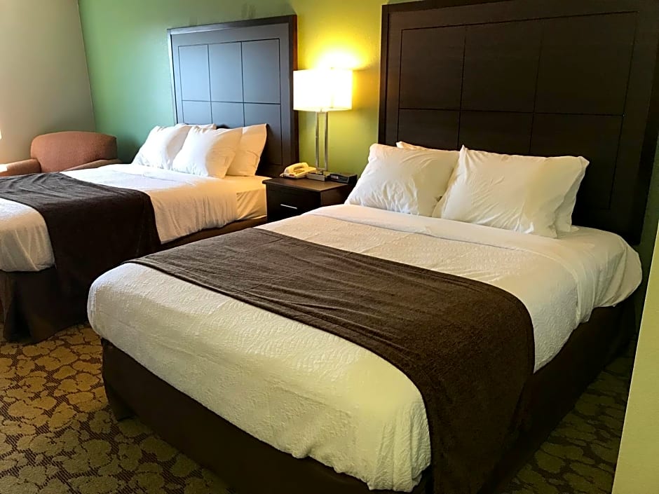 SureStay Plus Hotel by Best Western Bettendorf