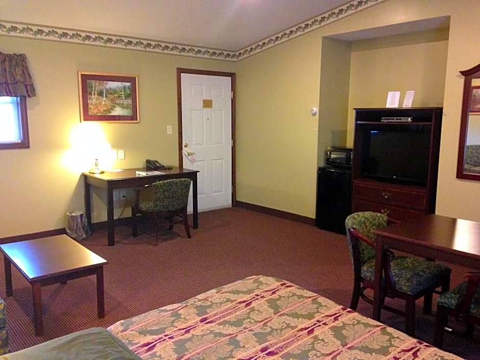 Fred's Inn Restaurant & Lodging