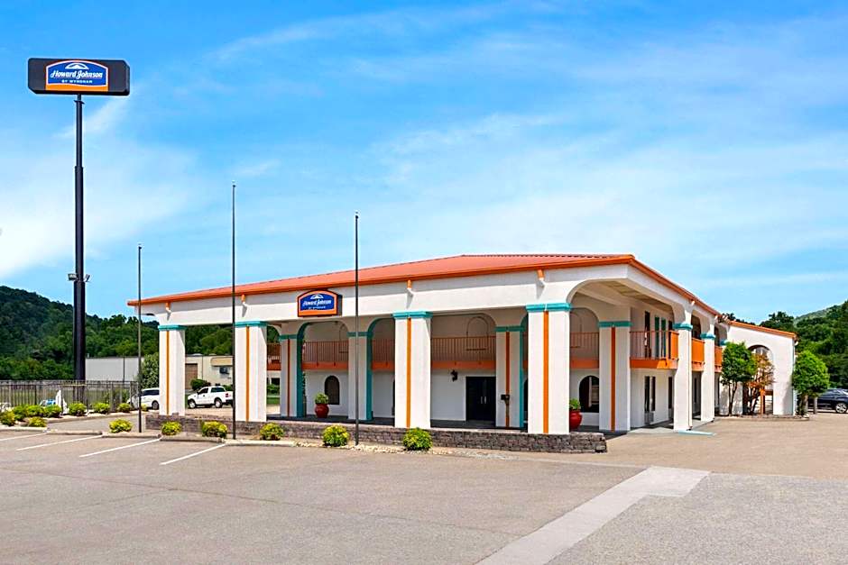 Howard Johnson by Wyndham Chattanooga Lookout Mountain I-24