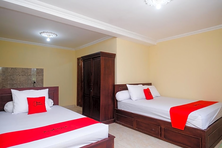 RedDoorz near Candi Ratu Boko 2