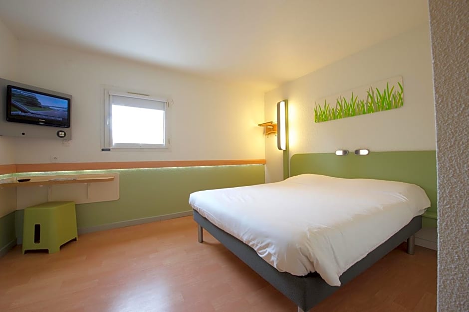 ibis budget Pau Lescar