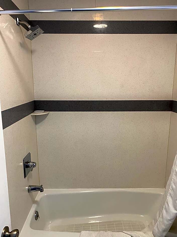 Golden West Manor Motel