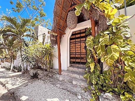 Elmar Hostel